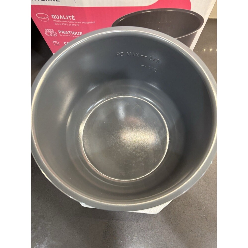 Instant Inner Pot 6-Quart Non-Stick Coating Interior Ceramic Coated And Trivet - Picture 3 of 9